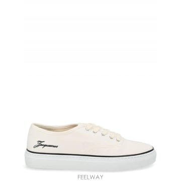Jacquemus 26SS ��ũ���� Ff ȭ��Ʈ ��ư Skate ����Ŀ�� FOW00212AW00829110 TP5785135926SS ��ũ���� Ff ȭ��Ʈ ��ư Skate ����Ŀ�� FOW00212AW