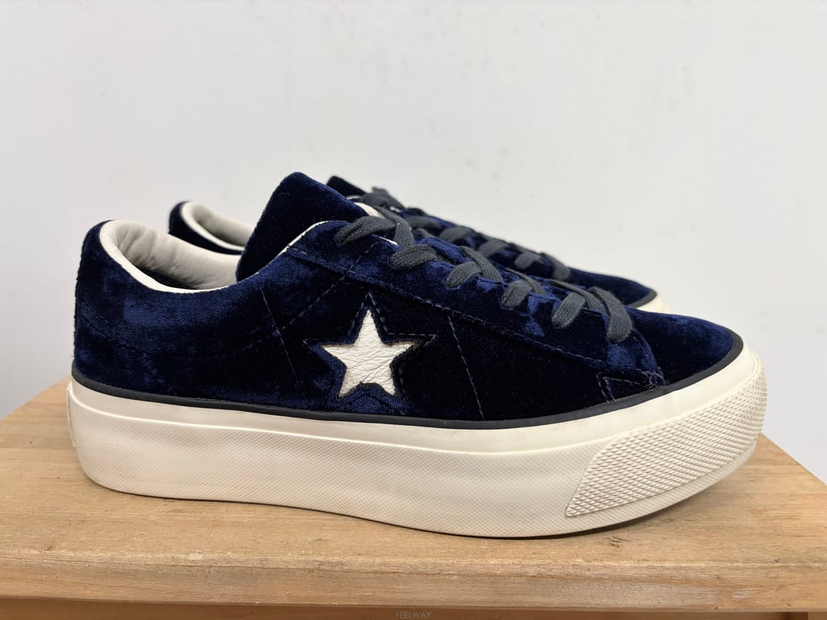CONVERSE ������ ����Ÿ ���� 245������ ����Ÿ ���� 245