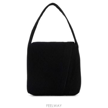 | Other Brand | 26SS HOMME PLISSE  �̼��̹̾��� ���� fabric ��� �� HP58AG44215 TP5788026SS HOMME PLISSE  �̼��̹̾��� ���� fabric ��� �� HP