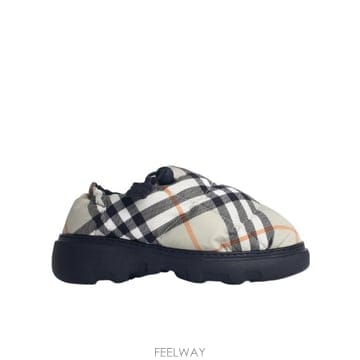 Burberry 24FW Burberry ���� ����Ŀ�� 80944831 TP57924983024FW Burberry ���� ����Ŀ�� 80944831 TP579249830
