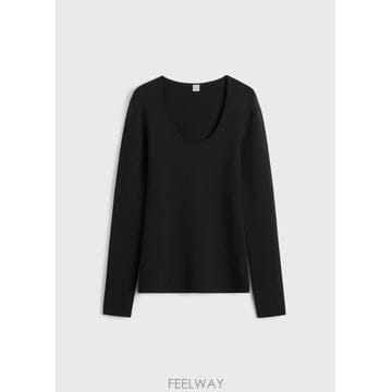 Toteme 25FW Toteme Compact ��Ʈ ž 254WRT0571YA0187001 TP57942803425FW Toteme Compact ��Ʈ ž 254WRT0571YA0187001 TP5794