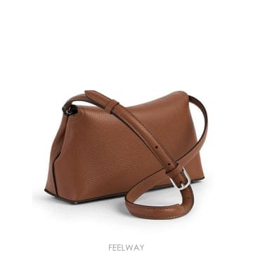 Toteme 26SS Toteme ���� messenger �� 234WAL944LE0030365 TP57925094426SS Toteme ���� messenger �� 234WAL944LE0030365 TP579