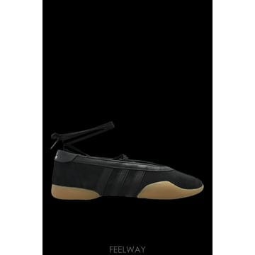 Adidas ADIDAS Ballet flats Taekwondo Mei JQ06690CBLACKFTWWHTGUM3 TPADIDAS Ballet flats Taekwondo Mei JQ06690CBLACKFTWWHTG