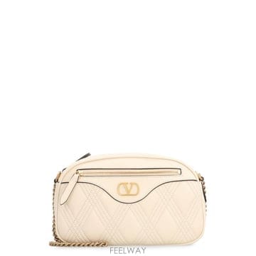 Valentino 25SS Valentino �߷�Ƽ��   Quiltie 67 ���� ��� �� WB0R03IFEREN TP579225SS Valentino �߷�Ƽ��   Quiltie 67 ���� ��� �� WB0R