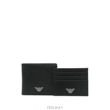 Armani 26FW �������� �Ƹ����� ���� �з� Y4R237Y138E09981072 TP58031984326FW �������� �Ƹ����� ���� �з� Y4R237Y138E09981072 T