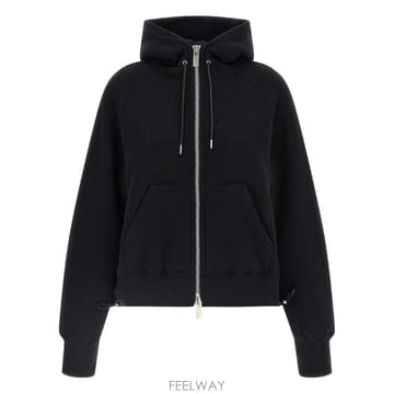 Sacai 26FW Sacai ��ư �ĵ�Ƽ 2608684001 TP57897964126FW Sacai ��ư �ĵ�Ƽ 2608684001 TP578979641