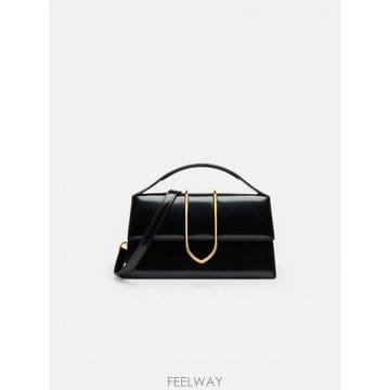 Jacquemus 26SS ��ũ���� Glossy ����  ����� buckle  Adjustable strap  BAW00406B26SS ��ũ���� Glossy ����  ����� buckle  Adjustable s