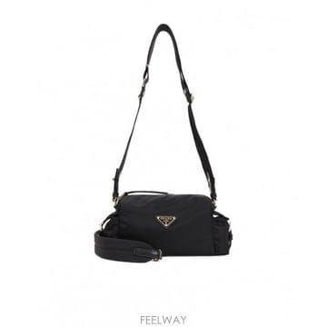 PRADA 26FW ����� Re Nylon ��� �� 1BH232RDLNVNOOF0002 TP57914576026FW ����� Re Nylon ��� �� 1BH232RDLNVNOOF0002 TP579