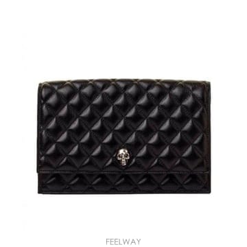 Alexander Mcqueen 22FW �˷���� ���� �Ǽ�����   ũ�ν��ٵ� ���� ���� 6302661LYAL1000 TP57851059422FW �˷���� ���� �Ǽ�����   ũ�ν��ٵ� ���� ���� 630