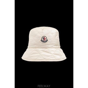 Moncler 26SS Moncler ���� with �ΰ� K20933B00027788RA20N TP57925840626SS Moncler ���� with �ΰ� K20933B00027788RA20N TP579