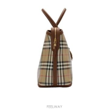 Burberry 26FW Burberry ���� �ڵ�� 81290351 TP57914566826FW Burberry ���� �ڵ�� 81290351 TP579145668