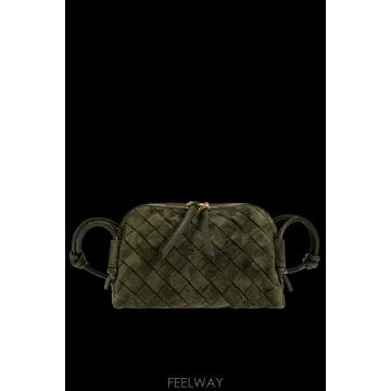 Bottega Veneta 26FW ���װ�����Ÿ Ŭ��ġ 794258V5ZZ43785 TP57914550926FW ���װ�����Ÿ Ŭ��ġ 794258V5ZZ43785 TP579145509