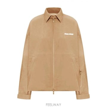 26SS 미우미우 베이지 tech fabric 윈드 브레이커 ML1373SOOO1V94F0065 TP5784