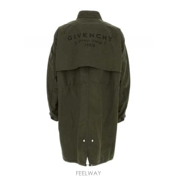 Givenchy 25FW Givenchy ��ī WITH �ΰ� BM01D1164Z305 TP57839220925FW Givenchy ��ī WITH �ΰ� BM01D1164Z305 TP578392209