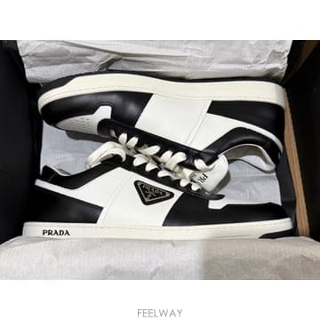 프라다 다운타운 스니커즈 블루