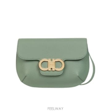 Ferragamo 26SS ����䷹ ��󰡸� ���� messenger �� 221094789889 TP57491944426SS ����䷹ ��󰡸� ���� messenger �� 221094789889 