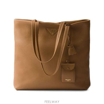 PRADA 25FW ����� Triangle �ΰ� ��Ʈ �� 1BG550VONT2DKVF03BH TP57889749525FW ����� Triangle �ΰ� ��Ʈ �� 1BG550VONT2DKVF03BH 