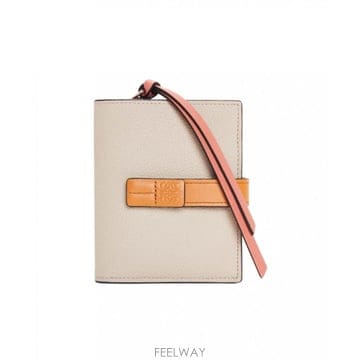 Loewe 26SS Loewe ���� �з� C660Z41X022463 TP57889732126SS Loewe ���� �з� C660Z41X022463 TP578897321