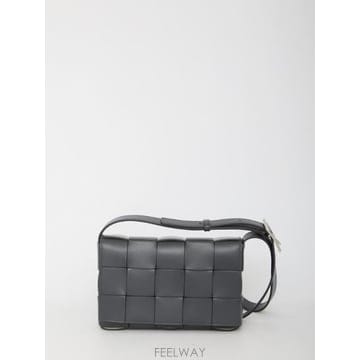 Bottega Veneta 24FW ���װ�����Ÿ cassette ī��Ʈ Medium ��� �� 737950V29E02343 TP5787924FW ���װ�����Ÿ cassette ī��Ʈ Medium ��� �� 73795