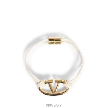 Valentino 24SS Valentino ���� 4W0J0W13WZK191 TP57839998824SS Valentino ���� 4W0J0W13WZK191 TP578399988