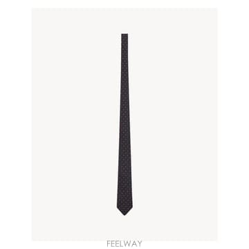 Saint Laurent �δ��� SAINT LAURENT ���ζ� ���̺� ��Ÿ���δ��� SAINT LAURENT ���ζ� ���̺� ��Ÿ��