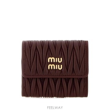 Miu Miu 26FW �̿�̿� ���ǵ� ���� �з� 5MH058AFPPF0007 TP57798408226FW �̿�̿� ���ǵ� ���� �з� 5MH058AFPPF0007 TP57798