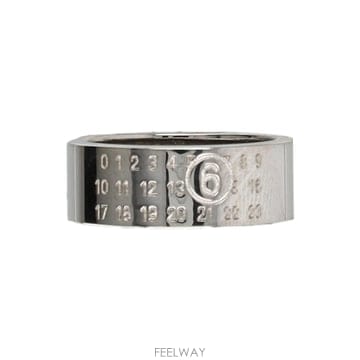Maison Margiela �δ��� MM6 Maison Margiela MM6 ���� ���������� �ǹ� �����δ��� MM6 Maison Margiela MM6 ���� ���������� �ǹ� ��