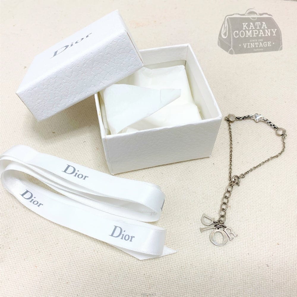 DIOR DIOR ��� �̴ϼ� ��� ��Ʈ���� ��ƽ�ǹ���Ż ü�� ���� �극�̽��� A565DIOR ��� �̴ϼ� ��� ��Ʈ���� ��ƽ�ǹ���Ż ü�� ���� 