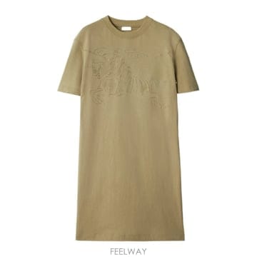 Burberry 24FW Burberry ���� �巹�� 80943501 TP57182793124FW Burberry ���� �巹�� 80943501 TP571827931