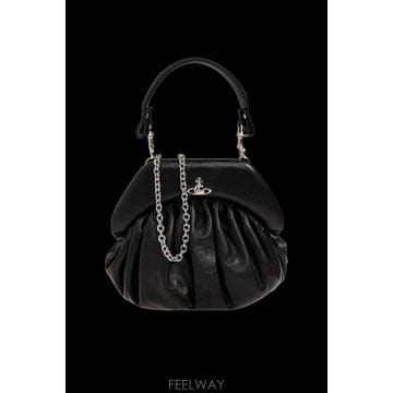 ViVienne westwood 26FW ���� ����Ʈ��� Brooke �� 49030001WL00BXN401 TP58053569426FW ���� ����Ʈ��� Brooke �� 49030001WL00BXN401 TP