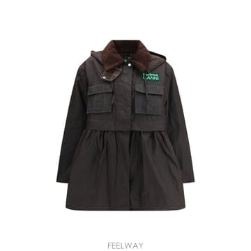 바버 X 가니 페플럼 왁스 재킷 브라운