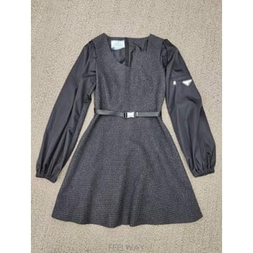 PRADA 21FW ����� ���� ��ĿƮ P3E86H1Y3ZF0B70 TP57935896521FW ����� ���� ��ĿƮ P3E86H1Y3ZF0B70 TP579358965