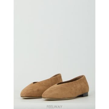 Jimmy Choo 26FW ������ Margot Flat ballets MARGOTFLATSUETOFFEE TP58035073026FW ������ Margot Flat ballets MARGOTFLATSUETOFFEE TP