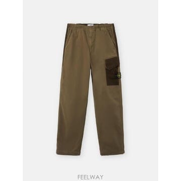 Stone Island 26FW ������Ϸ��� Trousers made of combined fabrics L2S153100060S026FW ������Ϸ��� Trousers made of combined fabrics L2