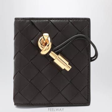 Bottega Veneta 25FW ���װ�����Ÿ Andiamo cardholder with flap in Fondant colour 825FW ���װ�����Ÿ Andiamo cardholder with flap in Fond