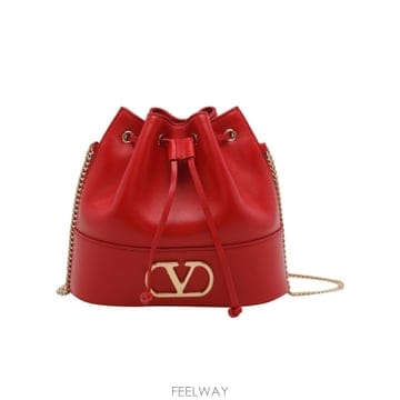 Valentino 26FW Valentino ���� messenger �� WP0T83AWDJU5 TP57747002326FW Valentino ���� messenger �� WP0T83AWDJU5 TP577470