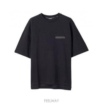 Jacquemus 26FW ��ũ���� ���� T ���� TSU00345AJ00327970 TP58080246126FW ��ũ���� ���� T ���� TSU00345AJ00327970 TP5808024