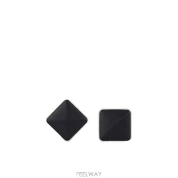Givenchy 26FW Givenchy ���� earrings BF119EF047008 TP57953350526FW Givenchy ���� earrings BF119EF047008 TP579533505