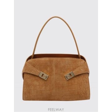 Ferragamo 26SS ����䷹ ��󰡸� Borsa a spalla Hug ����Ʈ  M  Ferragamo 2198167926SS ����䷹ ��󰡸� Borsa a spalla Hug ����Ʈ  M  F