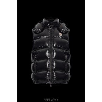 Moncler 26FW Moncler Quilted ����Ʈ with detachable �ĵ� L20911A00260689526FW Moncler Quilted ����Ʈ with detachable �ĵ� L2091