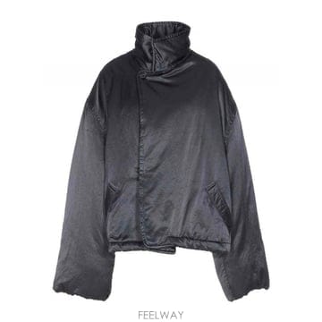 Maison Margiela 25FW �������������� Insulated ���� with stand �� collar S62AN0152M354525FW �������������� Insulated ���� with stand �� colla