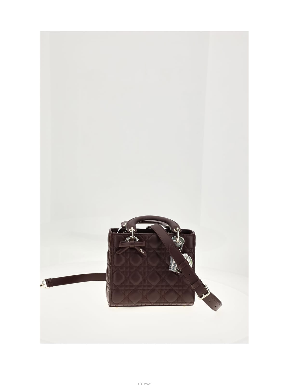 DIOR [B1] ũ������ ��� M0531OUQA ����� ũ�ν��� �ڵ�� ���� M0531OUQA42R[B1] ũ������ ��� M0531OUQA ����� ũ�ν��� �ڵ�� ��