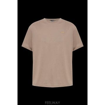 Armani 26FW E A 7 T ���� with an applique in the ������ of a �ΰ� 7W00018926FW E A 7 T ���� with an applique in the ������ of a 