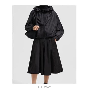 Moncler 25SS Moncler ���� Auxonne J20931A0002754A81999 TP57338042525SS Moncler ���� Auxonne J20931A0002754A81999 TP57338