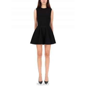 Givenchy 25FW Givenchy �̴� �巹�� WITH FLARED ��ĿƮ BW22N24ZSR001 TP577745425FW Givenchy �̴� �巹�� WITH FLARED ��ĿƮ BW22N24ZS