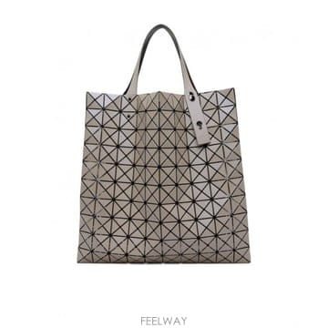 Issey Miyake 26SS BAO BAO �̼��̹̾��� ���� �ڵ�� BB58AG56312 TP57891075826SS BAO BAO �̼��̹̾��� ���� �ڵ�� BB58AG56312 TP57