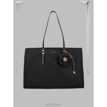 | Other Brand | 26FW MICHAEL BY ����Ŭ�ھ ���� �ڵ�� 30T6A6ZT9C001BLACK TP57923147226FW MICHAEL BY ����Ŭ�ھ ���� �ڵ�� 30T6A6ZT9C001
