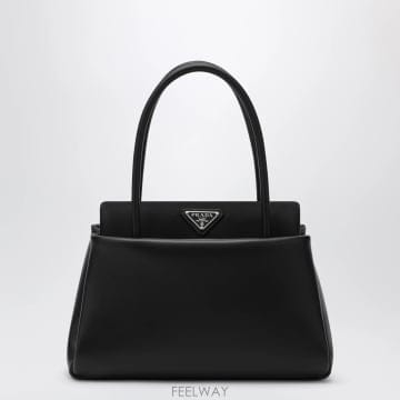 PRADA 26FW ����� ���� �̵�� Passage �� in ���� �� Re Nylon 1BA501OPO2G52F00026FW ����� ���� �̵�� Passage �� in ���� �� Re Nylon