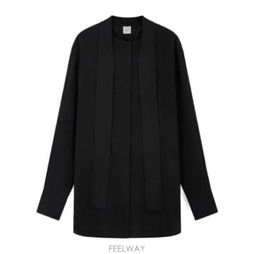 Toteme 26SS Toteme Shirts 254WRT0560FB0480001 TP57923507426SS Toteme Shirts 254WRT0560FB0480001 TP579235074