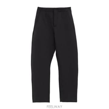 Jacquemus 26SS ��ũ���� ��ư ���� PAM00551AW00733990 TP57081421226SS ��ũ���� ��ư ���� PAM00551AW00733990 TP570814212